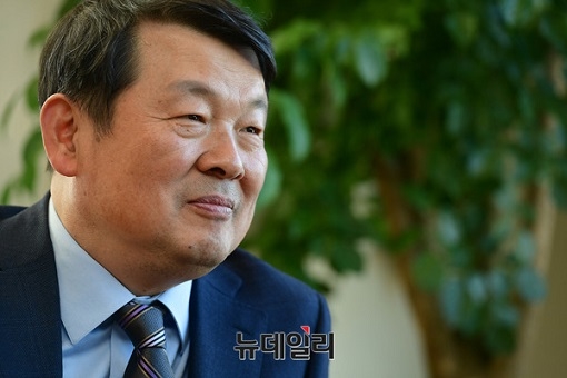 ▲ 김중렬 사이버한국외국어대학교 총장은 사이버대가 평생교육의 수요를 담당하는 부분에서 다양한 역할을 담당하고 있다고 강조했다. ⓒ뉴데일리 정상윤 기자