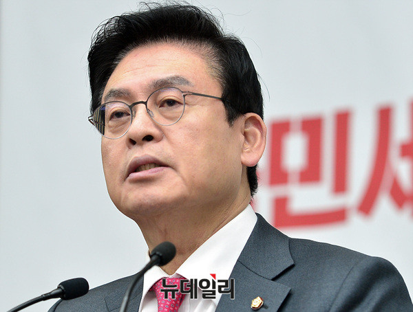 ▲ 자유한국당 정우택 원내대표. ⓒ뉴데일리 공준표 기자