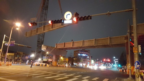 ▲ 홍도육교 철거 장면.(2)ⓒ대전시