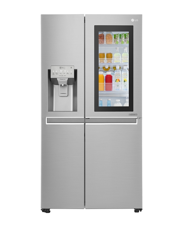 ▲ LG전자의 '노크온 매직스페이스' 양문형 냉장고. ⓒLG전자