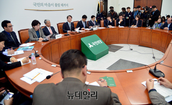 국민의당 안철수 대표가 최고위원회의를 주재하고 있는 가운데, 박주현 최고위원이 공개 모두발언을 하고 있다. ⓒ뉴데일리 공준표 기자