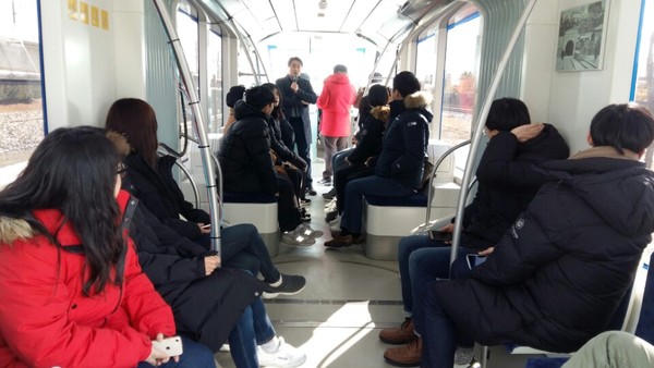 ▲ 오송 트램 체험 모습.ⓒ대전시