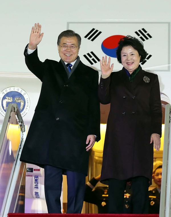 ▲ 문재인 대통령(왼쪽)과 김정숙 여사. ⓒ청와대