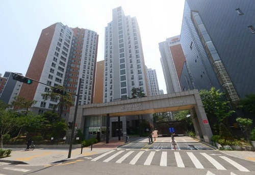 ▲ 마포구 집값을 견인하고 있는 e편한세상마포리버파크 전경. ⓒ네이버 거리뷰