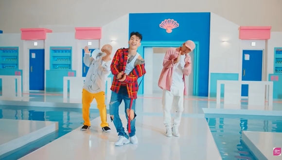 ▲ '쇼미더머니6'와 콜라보레이션한 '활명수 리본(Reborn)' 캠페인 ⓒ오리콤