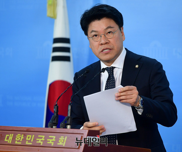 ▲ 자유한국당 장제원 수석대변인 ⓒ뉴데일리 정상윤 기자
