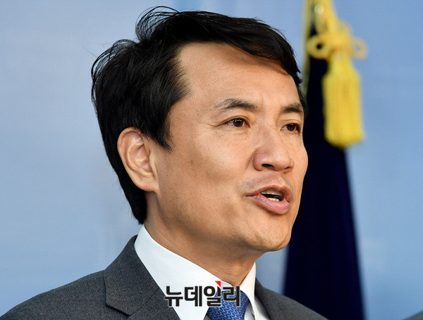 ▲ 김진태 자유한국당 의원. ⓒ뉴데일리 공준표 기자