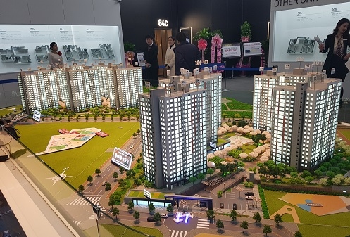 ▲ 한강 금호어울림 모형도. =이보배 기자