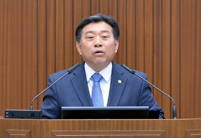 ▲ 이충열 시의원이 17일 제47회 임시회 제1차 본회의에서 ‘5분 자유발언’을 하고 있다.ⓒ세종시의회