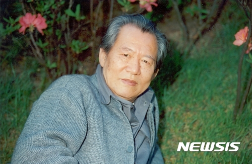 ▲ 동베를린간첩단사건에 연루돼 독일로 추방된 후, 1995년 베를린에서 타계한 윤이상 씨. ⓒ뉴시스