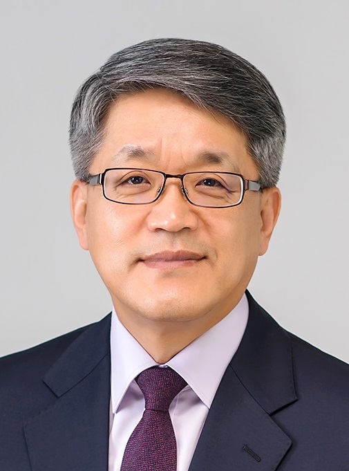 ▲ 한국교통대 총장 임용후보 1순위로 선출된 박준훈 교수.ⓒ한국교통대학교
