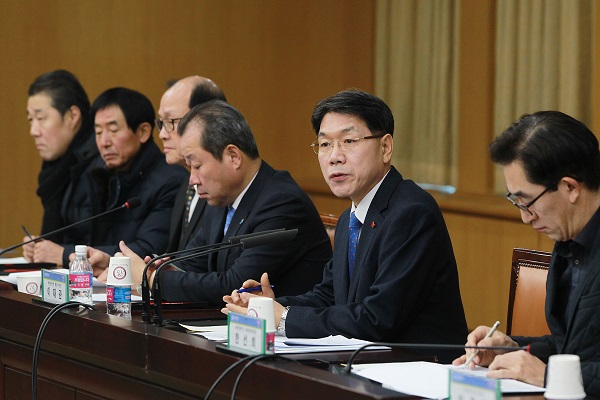 ▲ 대전시는 26일 대규모점포 관계자와 소상공인 간 지역 유통 상생협력 강화를 위한 간담회를 가졌다.ⓒ대전시