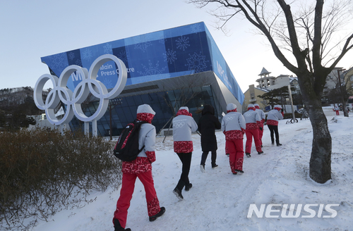 ▲ 평창동계올림픽 자원봉사자들을 향한 정부의 '홀대' 논란이 커지고 있다.ⓒ뉴시스