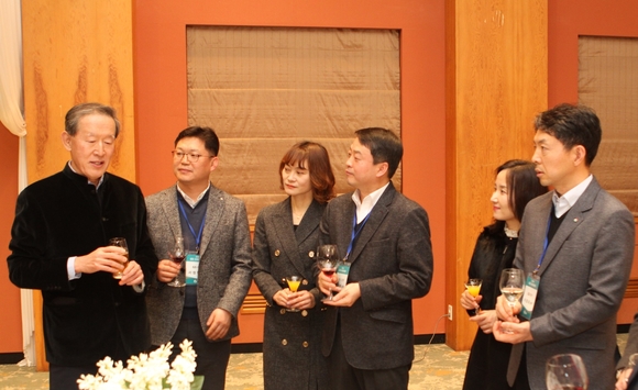 ▲ (왼쪽)허창수 GS 회장.ⓒGS