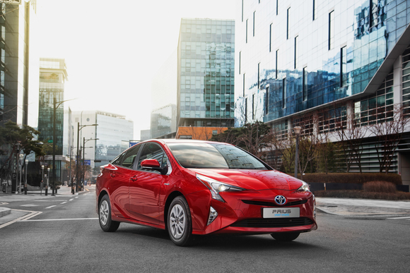 ▲ 토요타의 4세대 프리우스.ⓒ토요타