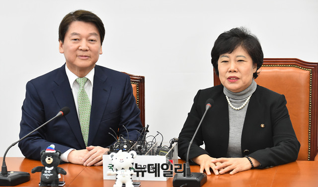 ▲ 국민의당 안철수 대표와 민주평화당 조배숙 대표. ⓒ뉴데일리 이종현 기자