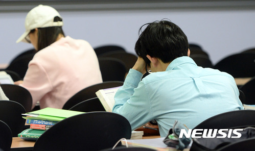 ▲ 토익 운영 방식에 대한 지적이 잇따르면서, 토익주관사가 제도 개선 방향을 공개했다. ⓒ뉴시스