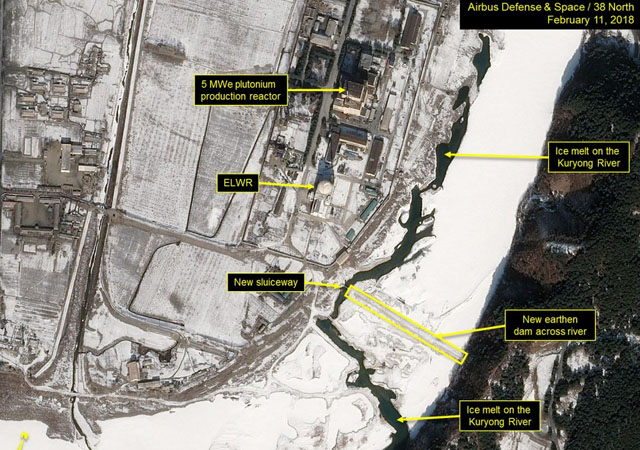 ▲ 영변 시험용 경수로(EWLR)가 2018년 들어 가동 중인 것으로 보인다고 美38노스가 밝혔다. ⓒ美38노스 화면캡쳐.