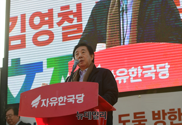 ▲ 26일 서울 청계광장에서 열린' 천안함 폭침 주범 북한 김영철 방한 규탄대회'에 참석해 발언하고 있는 자유한국당 김성태 원내대표. ⓒ뉴데일리 정상윤 기자