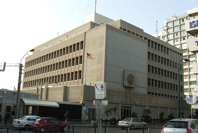 ▲ 텔아비브에 있는 기존의 美대사관. 5월 예루살렘으로 이전할 예정이다. ⓒ위키피디아 공개사진.