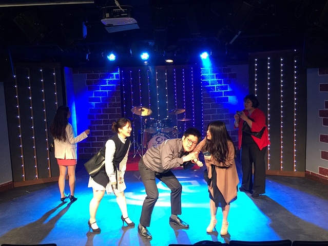 ▲ 22일 대구과학대 방송엔터테인먼트코디과 학생들이 초이스시어터 전용 소극장 아트벙커에서 뮤지컬 ‘오!미스리’를 공연하고 있다.ⓒ대구과학대학교