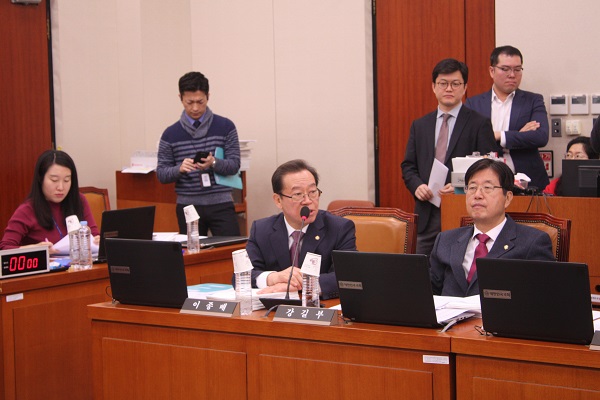 ▲ 이종배 의원이 국회 교문위 간사 선임 후 인사말을 하고 있다.ⓒ이종배 의원실