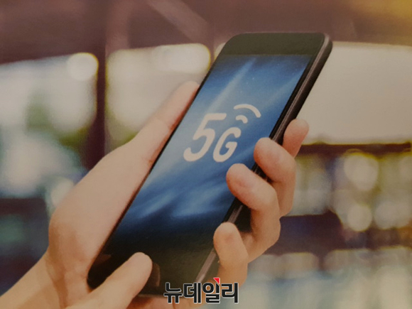 ▲ 글로벌 이통사들이 5세대(5G) 이동통신이 2019년 상용화단계에 돌입할 것으로 전망하면서 5G 기반 서비스와 콘텐츠가 빠른 속도로 확장되고 있다. ⓒ뉴데일리DB