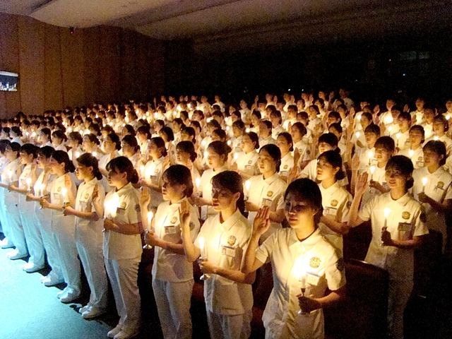 ▲ 영남이공대 간호학과가 지난 2일 제33회 나이팅게일 선서식을 개최했다.ⓒ영남이공대학교