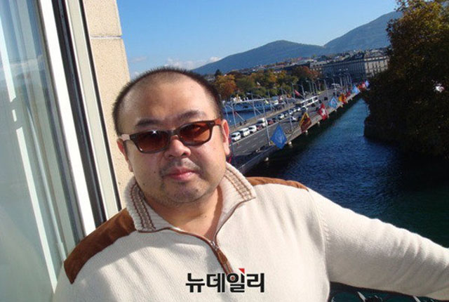 ▲ 생전 김정남의 모습. 美국무부가 VX로 김정남을 암살한 북한에 대해 추가 제재 조치를 취했다고 밝혔다. ⓒ김정남 페이스북 캡쳐.