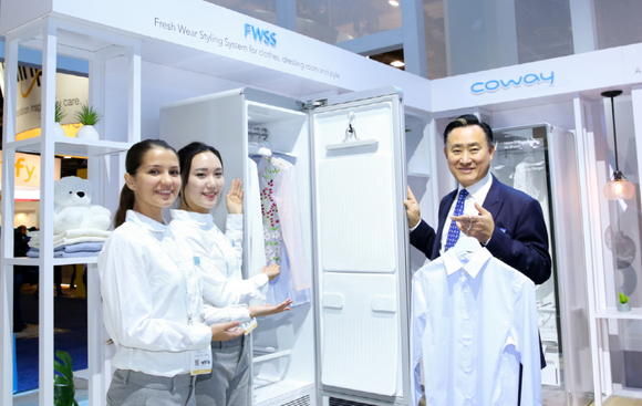 ▲ 코웨이 FWSS를 소개하는 이해선 코웨이 대표 ⓒ 코웨이