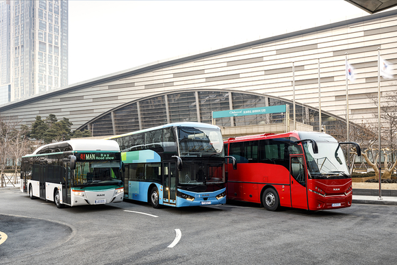 ▲ 만트럭버스코리아는 8일과 9일 양일간 오크우드 프리미어 인천에서 MAN 버스 고객들을 대상으로 로드쇼를 진행한다고 9일 밝혔다.ⓒ만트럭버스코리아