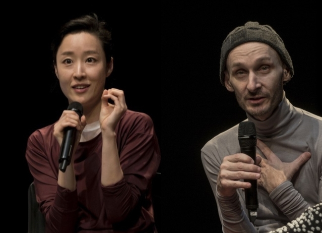 ▲ 아트프로젝트보라의 김보라 예술감독(왼쪽), 영국의 대표적인 예술공연단체인 마크 브루 컴퍼니의 마크 브루 예술감독(오른쪽)ⓒ주한영국문화원