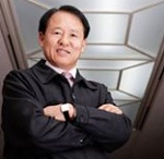 ▲ 바른미래당 이정원 전 천안시의회 의장이 19일 천안시청에서 국회의원 천안갑 재보궐선거 출마를 공식 선언했다.ⓒ이정원 페이스북