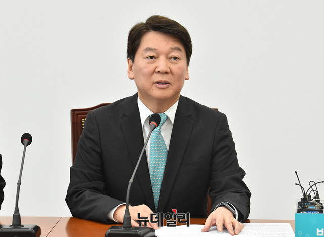 ▲ 안철수 바른미래당 지역위워장이 20일 오전 국회에서 열린 인재영입 관련 기자간담회에서 발언을 하고 있다. ⓒ뉴데일리 이종현 기자