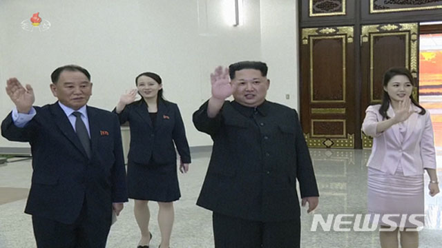 ▲ 문재인 대통령의 대북특사단 환영만찬 당시 리설주(오른쪽). ⓒ뉴시스. 무단전재 및 재배포 금지.