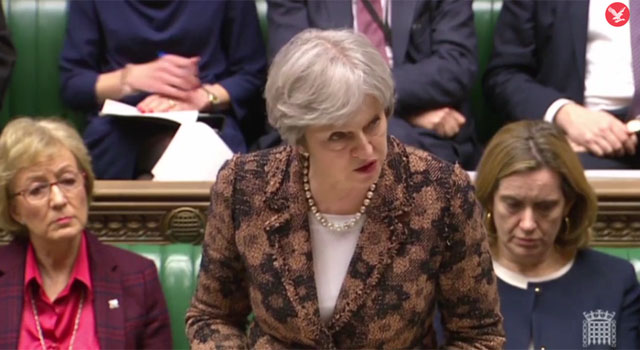 ▲ 하원에 나와 러시아에 대한 강력한 대응을 촉구하는 테레사 메이 英총리. ⓒ英인디펜던트 관련보도 화면캡쳐.