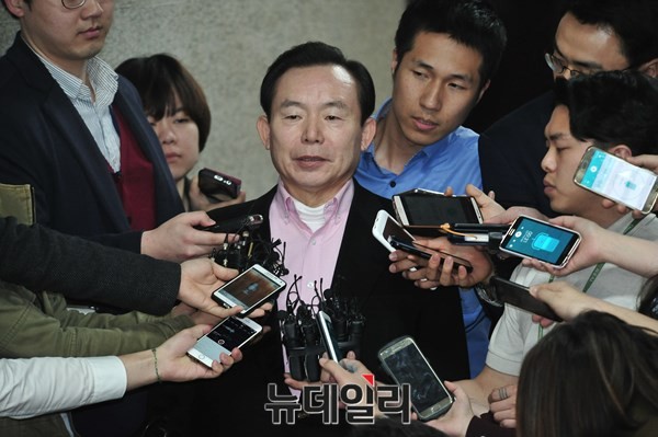 ▲ 자유한국당 이인제 전 최고위원(사진)이 이번 주내로 충남도지사 출마 결단을 내릴 것으로 알려졌다. ⓒ뉴데일리 이종현 기자