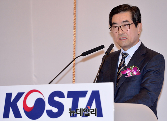 ▲ 축사하는 정난권 한국중소벤처무역협회 공동회장 ⓒ 뉴데일리 공준표