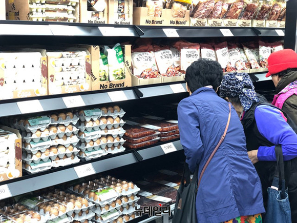 ▲ 노브랜드 경동시장점에서 판매하는 물품. ⓒ진범용 기자