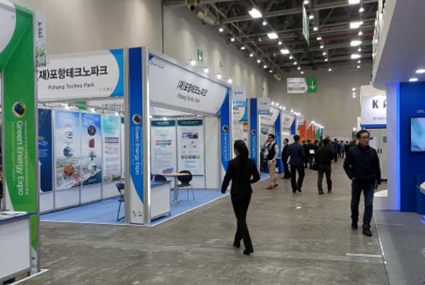 ▲ 포항테크노파크는 대구 EXCO에서 지난 4일부터 6일까지 개최된, 대구시와 경북도가 공동으로 주최하는 신재생에너지 전시회인 '제15회 국제 그린 에너지엑스포'에 참가했다.ⓒ포항시