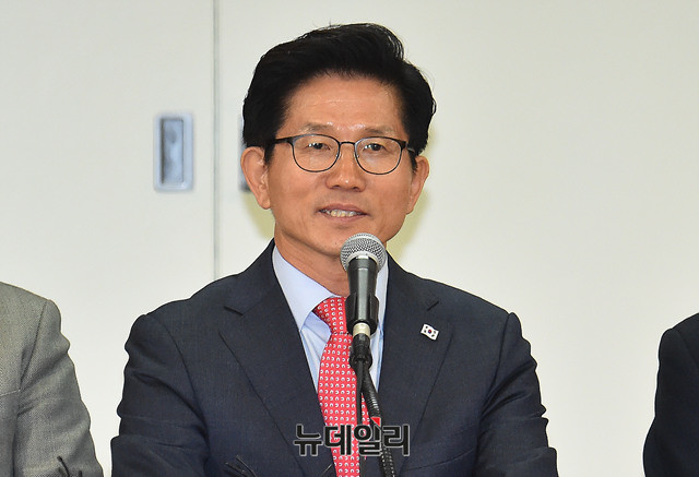 ▲ 6·13 지방선거에서 자유한국당 서울특별시장 후보로 출마하게 된 김문수 전 경기도지사. ⓒ뉴데일리 이종현 기자