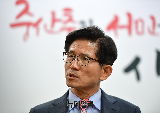 ▲ 김문수 전 경기도지사는 지난 11일 자유한국당 소속 서울시장 후보로 공식 출마했다. '서울 경쟁력 회복' '좌파 광풍 저지'를 공약했다. ⓒ뉴데일리 정상윤 기자