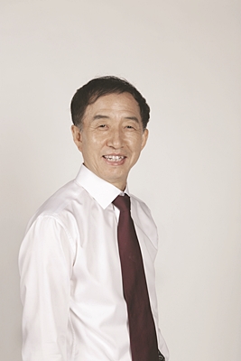 ▲ 김사열 대구시교육감 예비후보가 16일 세월호 참사 4주기를 맞아 학교안전 7대 공약을 발표했다.ⓒ김 예비후보측