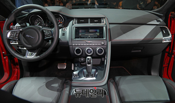 ▲ 재규어 'E-PACE'.ⓒ이기륭 기자