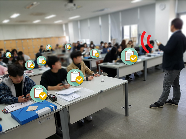 ▲ 청주대가 국내 대학 최초로 하드웨어 없는 음파출결시스템을 도입했다.(사진은 음파 출결 시스템으로 출석을 확인하고 있는 청주대의 수업 장면)
ⓒ청주대