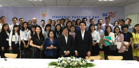 ▲ 베트남 GS25가 100여개 현지 협력업체 임직원을 초청해 입점 및 수출 상담회를 진행했다. ⓒGS25