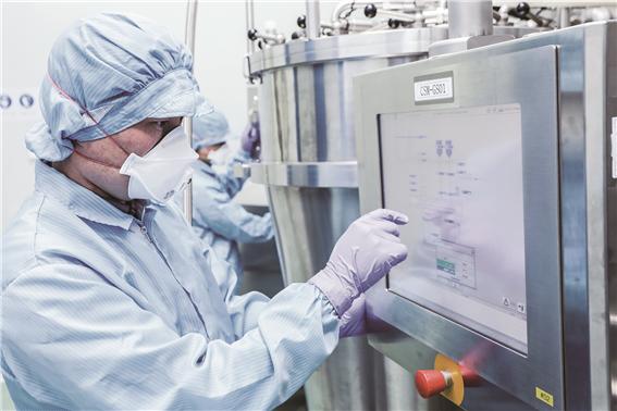 ▲ ‘메디시티 대구’가 4년 연속 ‘의료도시’ 부문 ‘대한민국 대표브랜드’에 선정됐다. 사진은 신약생산센터 장면.ⓒ대구시