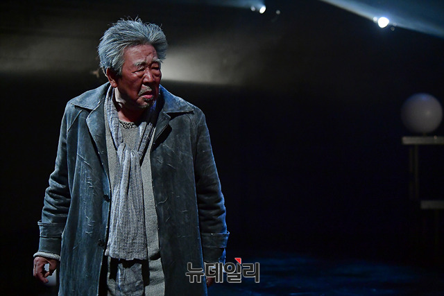 ▲ 왼쪽부터 배우 이순재, 최불암, 정동환.ⓒ극단 사조, 뉴데일리 정상윤 기자, 리앤홍