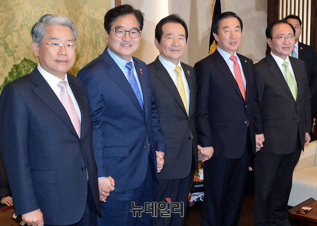 ▲ 정세균 국회의장 주재로 여야 원내대표가 회동을 갖고 있다 ⓒ뉴데일리 공준표 기자