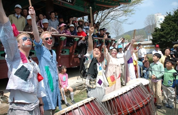▲ 2017년 음성품바축제 모습.ⓒ음성군